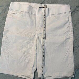Large Nine West white dressy shorts